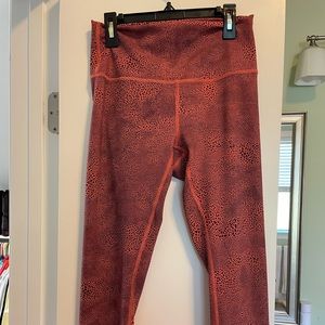 Lululemon wunder train 23 in leggings size 8